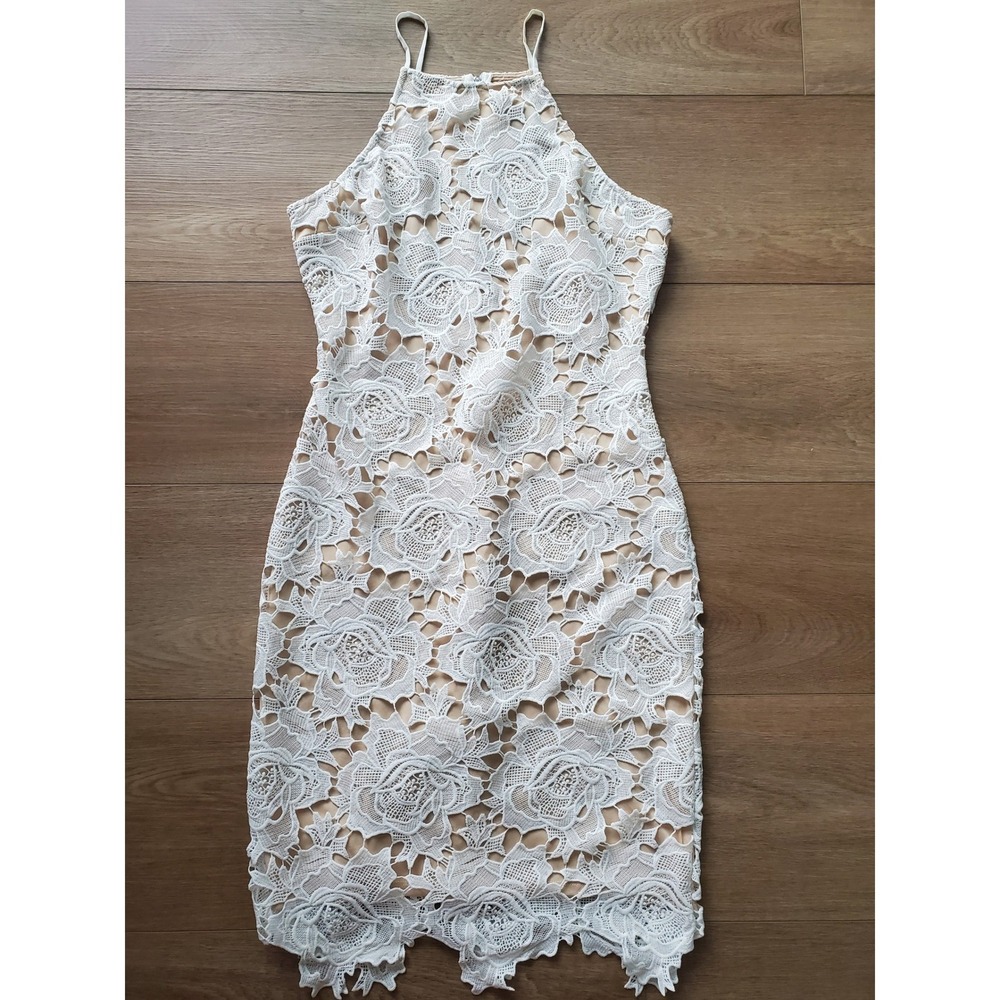 Lulus White Floral Crochet Lace Halter Sheath Dress Nude Lining NWT Large - Picture 1 of 14